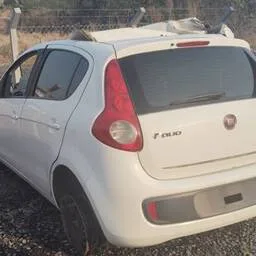 SUCATA Fiat Palio 2015 1.6 16v Essence Flex 5p PARA RETIRADA DE PEÇAS